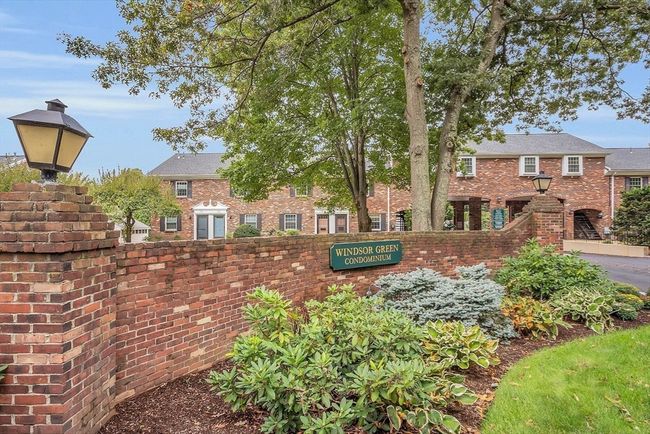 808 - 808 Windsor Dr, Condo with 1 bedrooms, 2 bathrooms and 1 parking in Framingham MA | Image 19