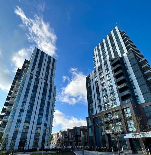 820-60 Honeycrisp Cres, Concord, ON, L4K0N5 | Card Image