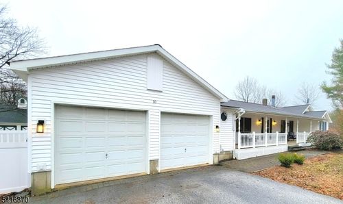 10 Second St, Branchville, NJ, 07826-5631 | Card Image