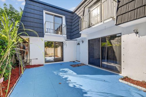 176 Woodland Rd, Palm Springs, FL, 33461-1053 | Card Image