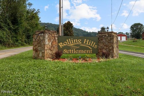 37 Rolling Hills Dr, Church Hill, TN, 37642 | Card Image