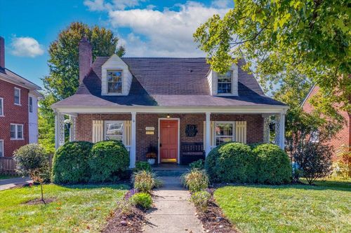 2232 Lincoln Ave Sw, Roanoke, VA, 24015-2604 | Card Image