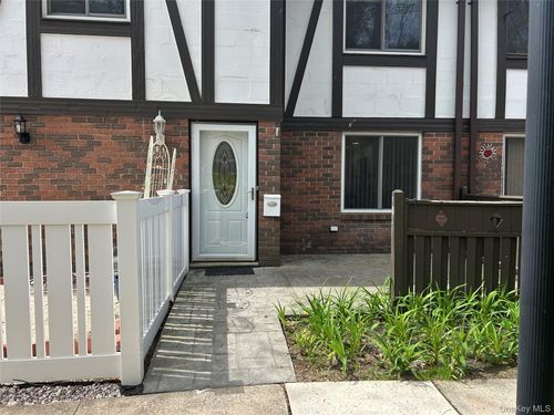 103-103 Birchwood Rd, Medford, NY, 11763-1248 | Card Image