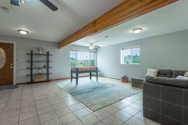 29 Jackson Creek Rd, House other with 4 bedrooms, 3 bathrooms and null parking in Clancy MT | Image 16