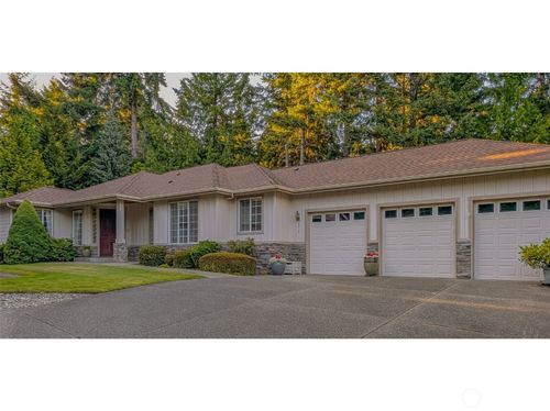 5214 W Old Stump Dr Nw, Gig Harbor, WA, 98332-7802 | Card Image