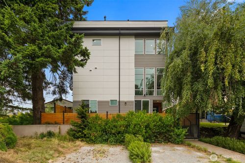5404 26th Ave Sw, Seattle, WA, 98106-1434 | Card Image