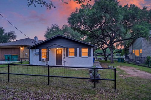 405 Robin Hood Ln, Granite Shoals, TX, 78654-3134 | Card Image