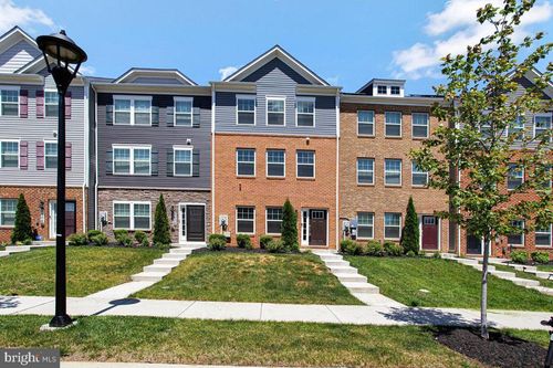 9608 Fagan Dr, MITCHELLVILLE, MD, 20721-2397 | Card Image