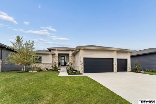 21114 Atwood Ave, Elkhorn, NE, 68022-3476 | Card Image