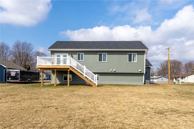 306 Dunn St, House other with 4 bedrooms, 2 bathrooms and null parking in COLFAX WI | Image 5