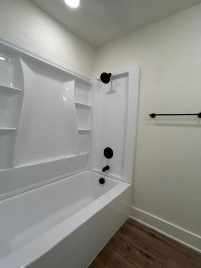 317 W Elm St, House other with 3 bedrooms, 2 bathrooms and null parking in Whitewright TX | Image 18