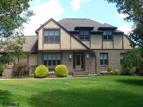 110 E Lakeview Dr, Egg Harbor Township, NJ, 08234-7814 | Card Image