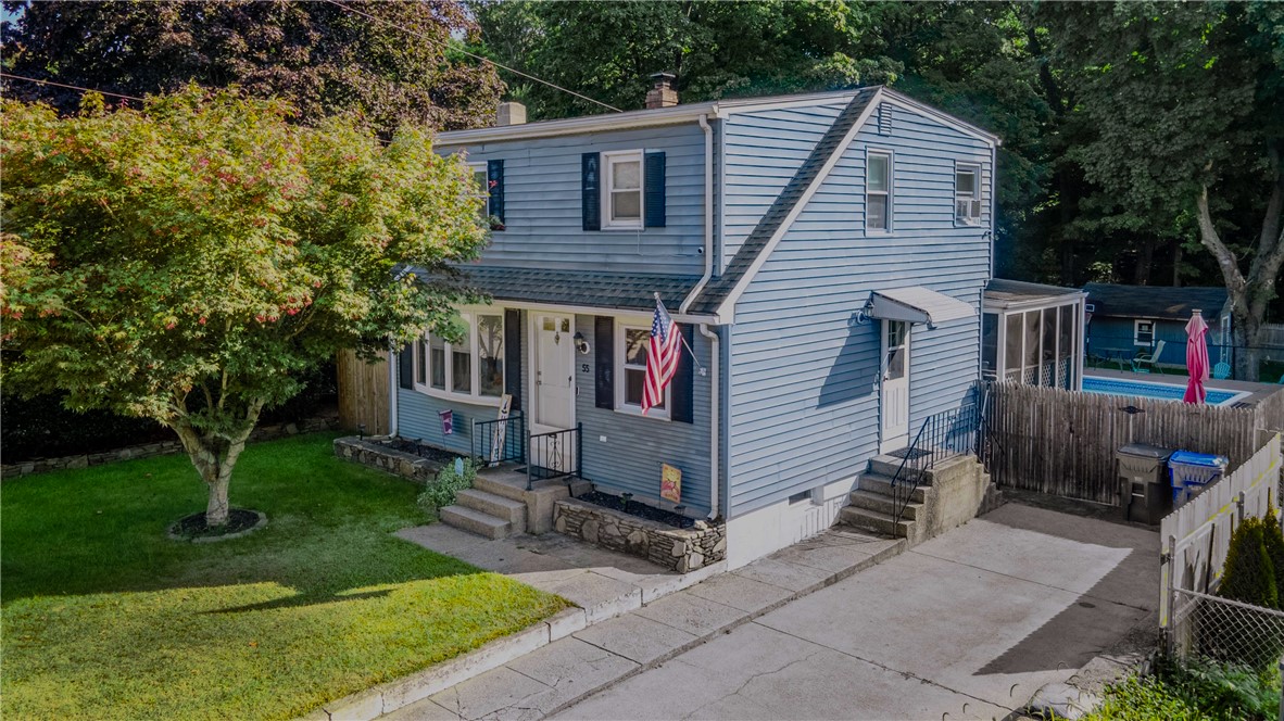Clyde St, West Warwick, RI 02893