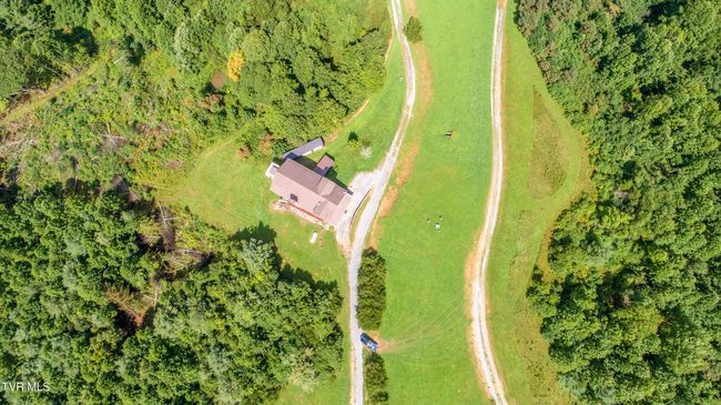 308 Walnut Mountain Farms Loop, House other with 4 bedrooms, 3 bathrooms and null parking in Roan Mountain TN | Image 49