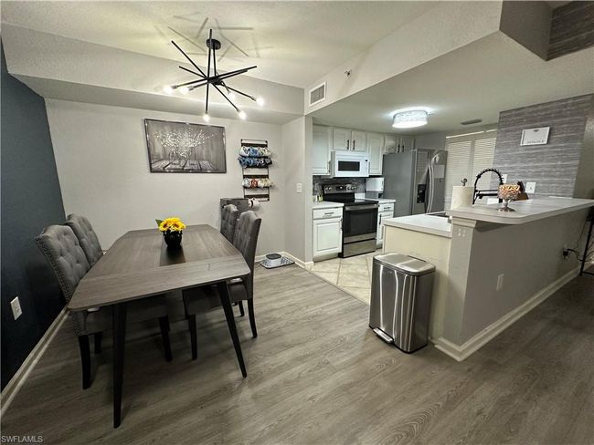 APT-307 - 4121 Residence Dr, Condo with 2 bedrooms, 1 bathrooms and null parking in FORT MYERS FL | Image 6