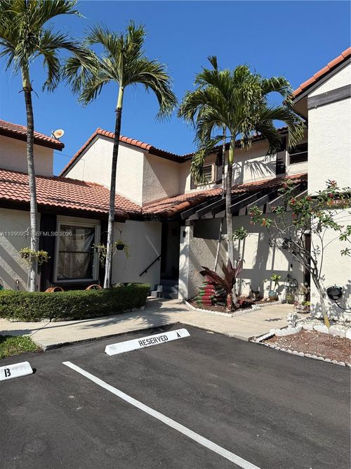 18b-4825 Sw 149th Ct, Miami, FL, 33185-4290 | Card Image