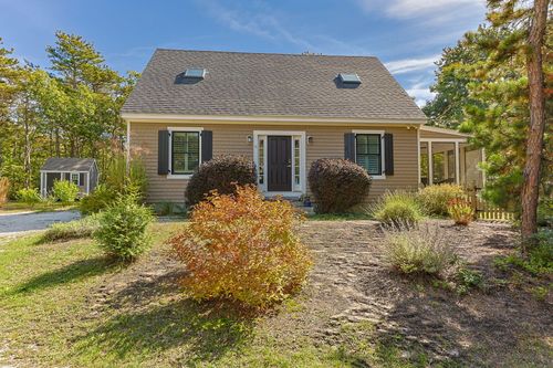14 N Union Field Rd, Truro, MA, 02666-5376 | Card Image