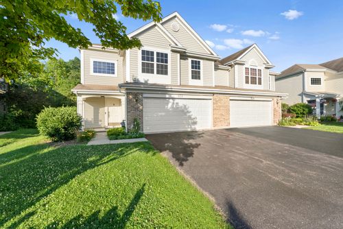 631 Crystal Springs Ct, Fox Lake, IL, 60020-2110 | Card Image