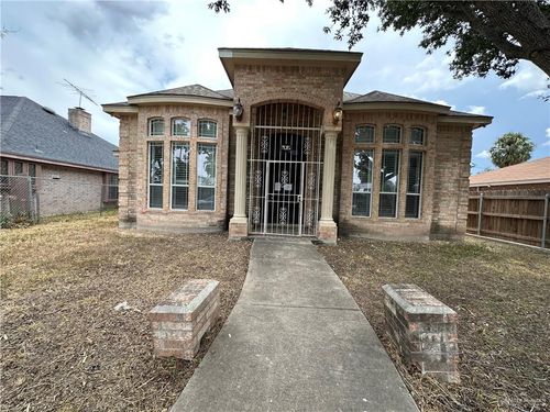 812 N 6th St, Mcallen, TX, 78501-2330 | Card Image