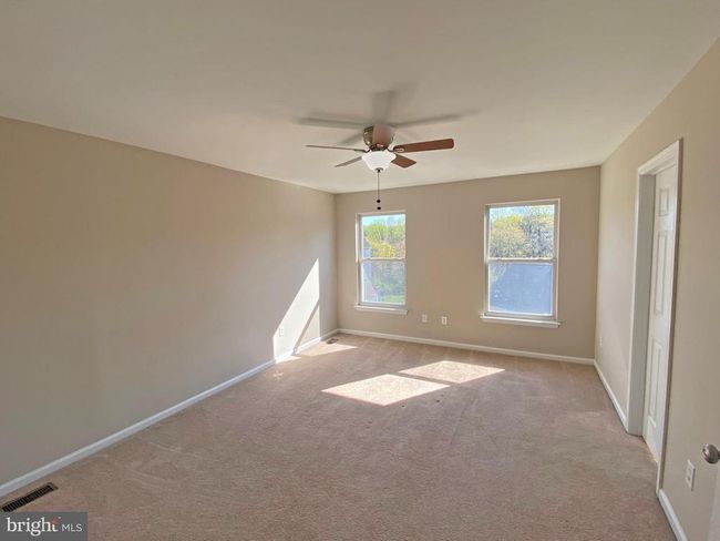 16 Thomas Ln N, Townhouse with 2 bedrooms, 3 bathrooms and null parking in Newark DE | Image 15