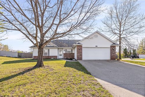 4880 N Sandker Ct, COLUMBIA, MO, 65202-6795 | Card Image