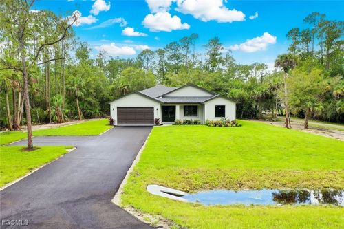 2864 68th Ave Ne, NAPLES, FL, 34120-6438 | Card Image