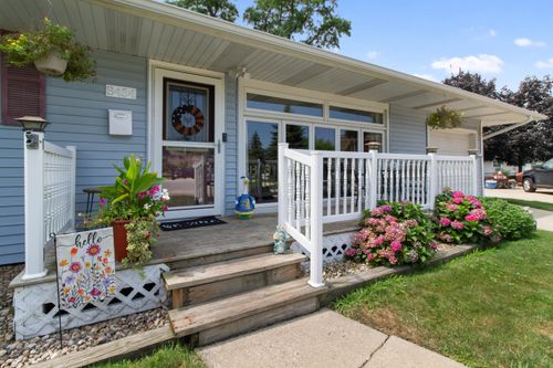 8434 Delaware Pl, Highland, IN, 46322 | Card Image