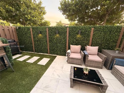 unit-5-10407 Nw 82nd St, Doral, FL, 33178-4087 | Card Image