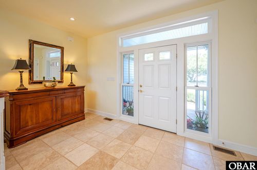 568 Live Oak Ct, Corolla, NC, 27927-9552 | Card Image