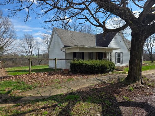 235 Garrett Ave, Brooksville, KY, 41004-8204 | Card Image