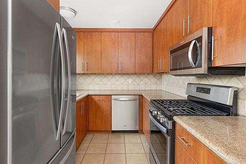 unit-203-575 7th St, Imperial Beach, CA, 91932-1426 | Card Image