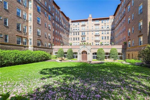 apt-5k-14 N Chatsworth Ave, Larchmont, NY, 10538-2103 | Card Image