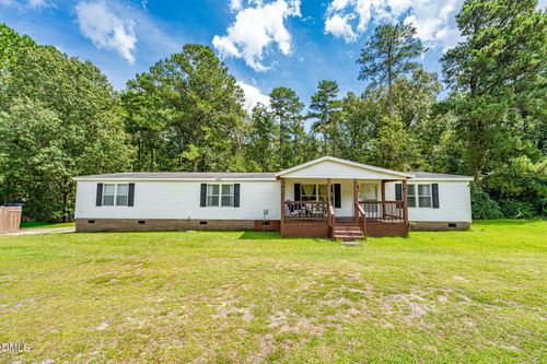 499 Nursery Rd, Lillington, NC, 27546-8627 | Card Image