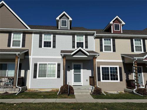 619 Kingston Ave, Norwalk, IA, 50211-3215 | Card Image