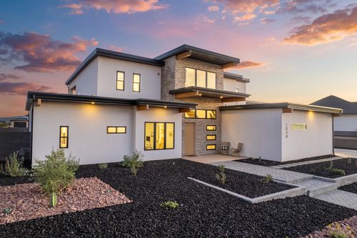 1034 E Rusted Creek Cir, Washington, UT, 84780-1735 | Card Image