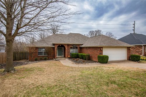 2803 Foxwood Dr, Springdale, AR, 72762-7238 | Card Image