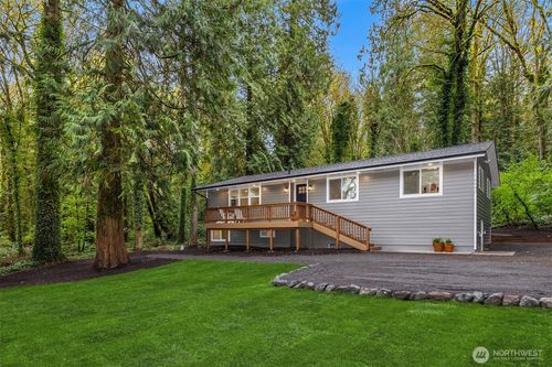 14442 Phelps Rd Ne, Bainbridge Island, WA, 98110-1109 | Card Image
