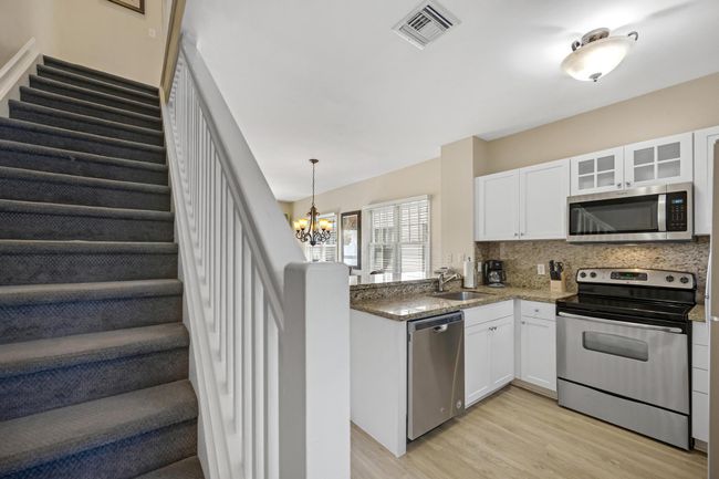 Open baluster stairs | Image 13