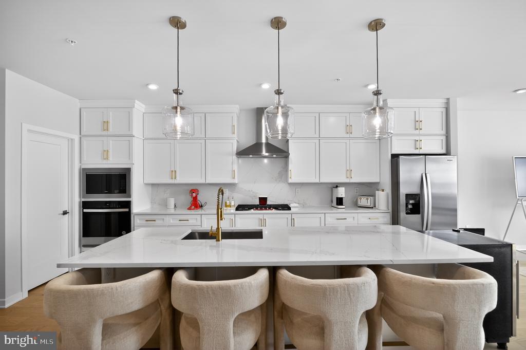 Residential Lease in ASHBURN 4