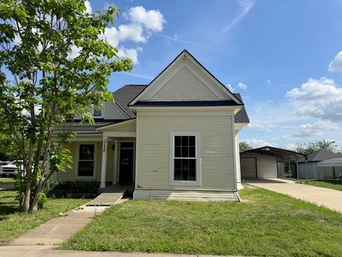 312 Poplar St, Italy, TX, 76651-3560 | Card Image