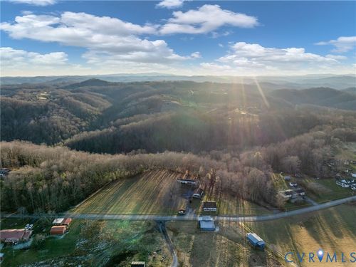 3645 Dc Caney Ridge Rd, Clintwood, VA, 24228-7688 | Card Image