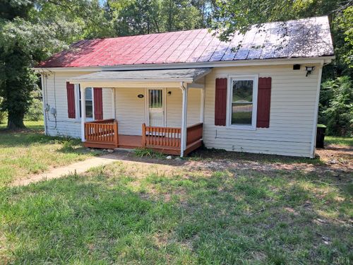 208 Lee Grant Ave, Appomattox, VA, 24522-4924 | Card Image