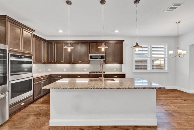 138 Nix Dr, House other with 4 bedrooms, 3 bathrooms and null parking in Hickory Creek TX | Image 7