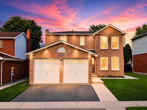 35 Golden Meadow Dr, Kitchener, ON, N2N2L9 | Card Image