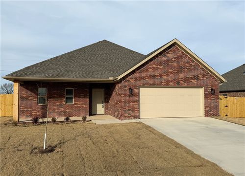 88 W Gilpin St, Farmington, AR, 72730-3201 | Card Image