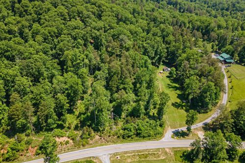533 Coopers Cove Rd, Hardy, VA, 24101-2569 | Card Image