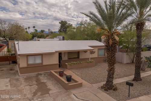 3244 N Cardi Boulevard, Tucson, AZ, 85716 | Card Image