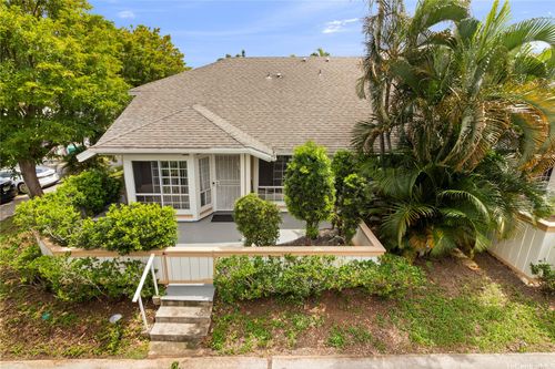 14d-504 Mananai Pl, Honolulu, HI, 96818-5337 | Card Image