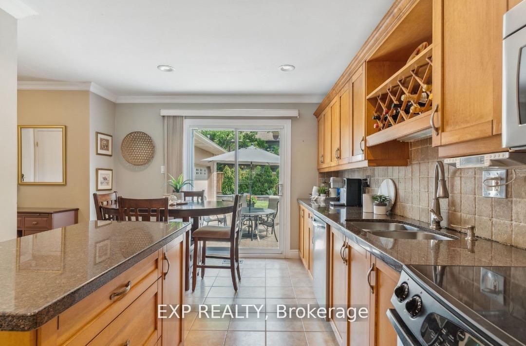 Residential Lease in Oakville 4