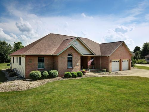 275 Brentwood St, Bucyrus, OH, 44820-3093 | Card Image